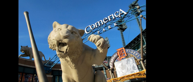 TigersStatue